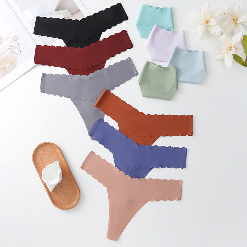 Plus-size Wavy-edged V-shaped Breathable Cotton-crotch Fitness Thong